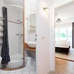 Solaris 8 Mit Balkon Und Moderner Einrichtung Appartamento Grömitz