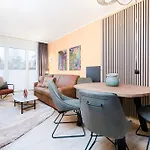 Appartamento Solaris 8 Mit Balkon Und Moderner Einrichtung Grömitz