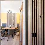 Appartamento Solaris 8 Mit Balkon Und Moderner Einrichtung *