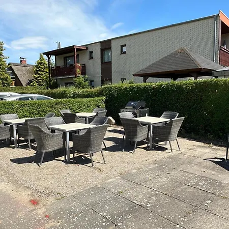 Solaris 8 Mit Balkon Und Moderner Einrichtung Lägenhet Grömitz