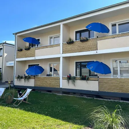 Solaris 8 Mit Balkon Und Moderner Einrichtung Groemitz