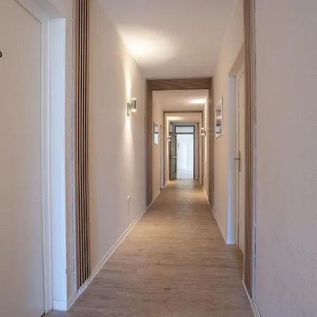 Solaris 8 Mit Balkon Und Moderner Einrichtung Grömitz
