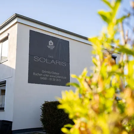Solaris 8 Mit Balkon Und Moderner Einrichtung Groemitz